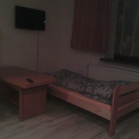 Pokoje Typu Studio Sosnowiec Hostel ภายนอก รูปภาพ