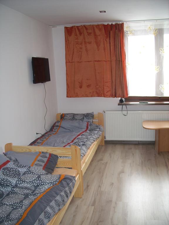 Pokoje Typu Studio Sosnowiec Hostel ห้อง รูปภาพ